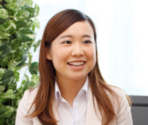海野 友子